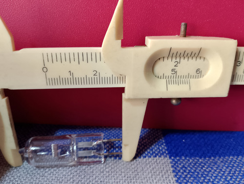Lámpara Jc 24v/150w Para Proyector De Diapositivas (Usado)