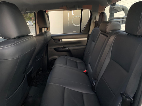 Toyota Hilux 2.7 SR 4X2 CD 16V FLEX 4P AUTOMÁTICO