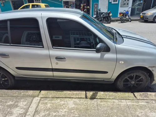 Renault Clio II 1.6 F.Ii Dynamique
