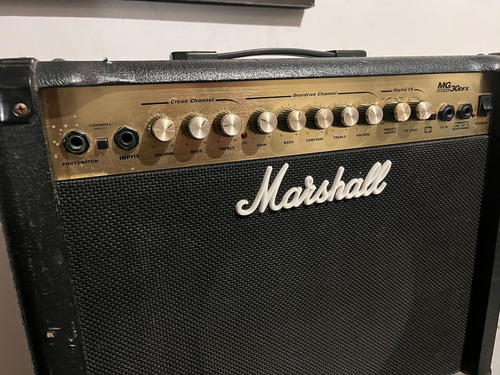 Amplificador Marshall Mg30 Dfx Negro (Usado)