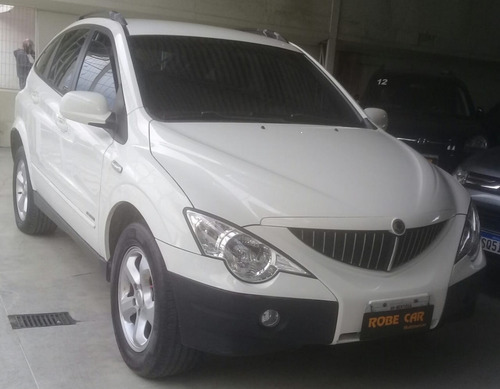 Ssang Yong Actyon 2.3 Gasolina 2011