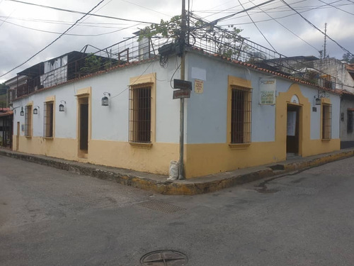 Imagen 1 de 12 de Casa En El Pueblo Del Hatillo