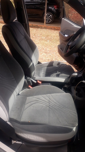 Imagem 6 de 12 de Chevrolet Agile 2011 1.4 Ltz 5p