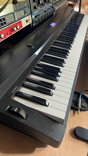 Piano Eléctrico Casio Privia Px330 Impecable Con Funda