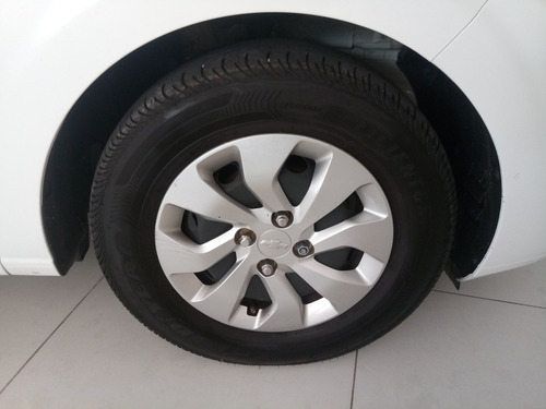 Imagem 9 de 9 de Chevrolet Onix 1.0 Joy 8v Flex 4p Manual 2019