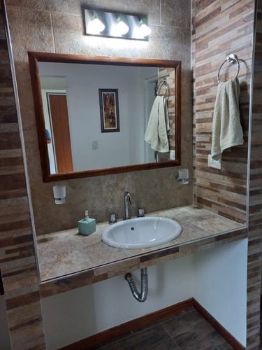 Imagen 17 de 30 de Hermosa Casa Con Pileta En Barrio Cerrado Los Fresnos Uribelarrea