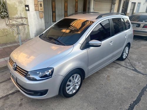 Imagen 2 de 13 de Volkswagen Suran 2010 1.6 Trendline 11b