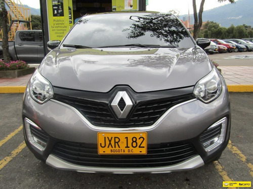 Imagen 2 de 14 de Renault Captur Version Full Equipo