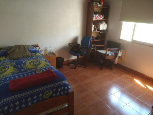 Ph En Venta - 4 Dormitorios 2 Baños - Cochera - 163mts2 - La Plata