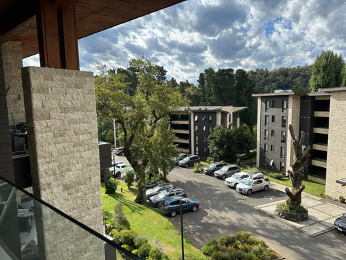 Departamento En Exclusivo Condominio Parque Pinares, Pucón