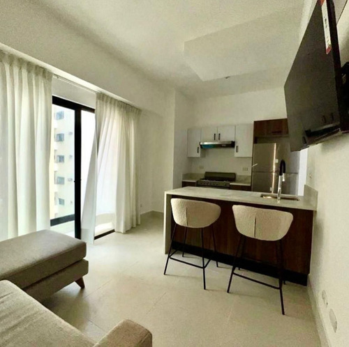 Apartamento En Venta Y Alquiler Semiamueblado, Ubicado En Se