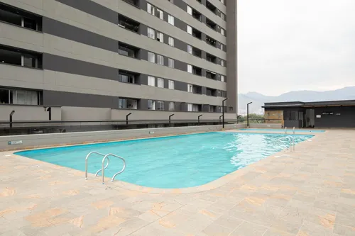 Vive En Las Alturas Con Estilo Y Confort Apartamento En Urbanity,