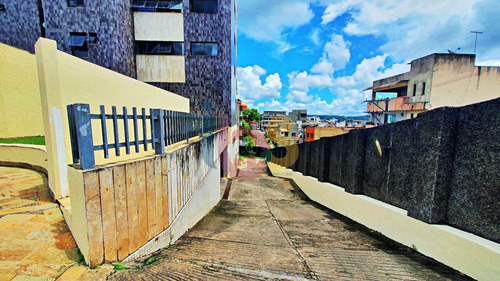 Vendo Apartamento 4/4 No Edifício Maria Goretti - Itabuna/ba - 4950
