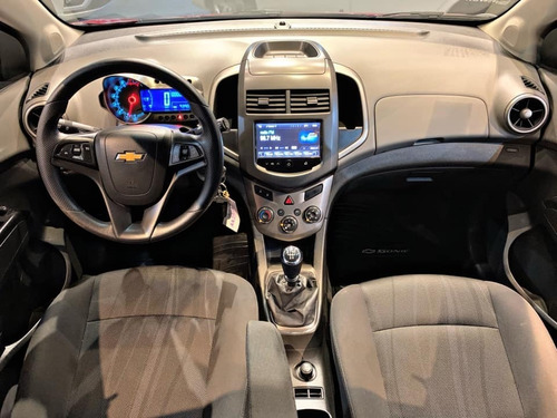 Chevrolet Sonic Lt 1.6n 93.000km 2016 Rojo