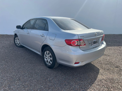 Imagen 12 de 14 de Toyota 2014 Corolla 1.8 Xli L/11