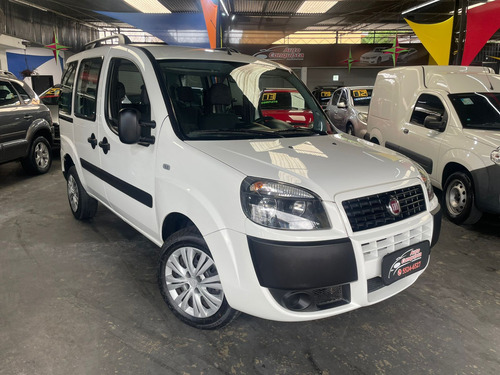 Fiat Doblo Doblò Essence 1.8 7L (Flex)