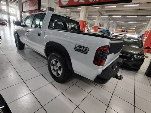 Chevrolet S10 2.4 Advantage Cab. Dupla 4x2 Flexpower 4p