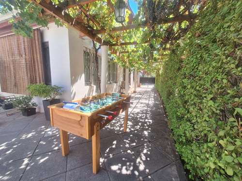 Venta Casa 5d 2b Servicios 2 Pisos Terreno 283/457 Me Ñuñoa