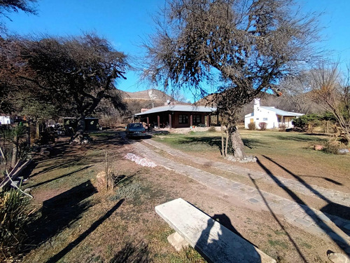 Casa En Venta 2 Dormitorios Comuna San Roque , Zona Carlos Paz , Apto Bancor