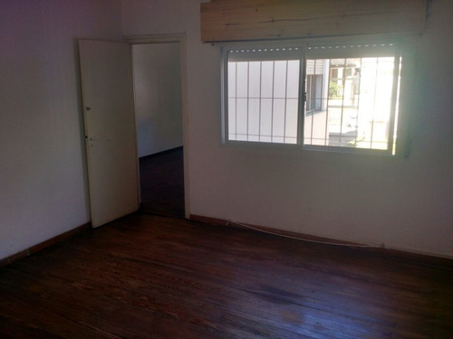 Imagen 8 de 13 de Alquilo Casa De Dos Domitorios En Zona Norte De Rosario