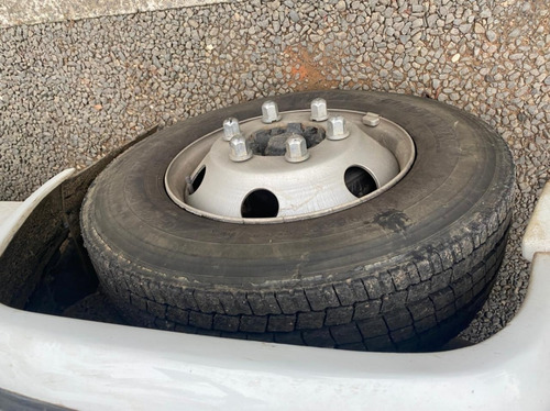 Imagem 10 de 10 de Mercedes Benz 710 Plataforma 6.5 Com 1 Mês De Uso