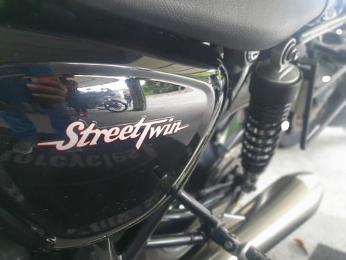 Imagem 6 de 9 de Triumph Street Twin