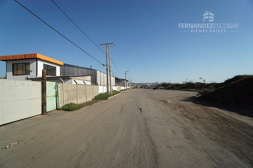 Concon - Se Vende Terreno Industrial Galpon Oficina