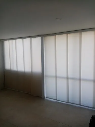 Se Alquila Amplio Apartamento Con Aire En Bochalema Central