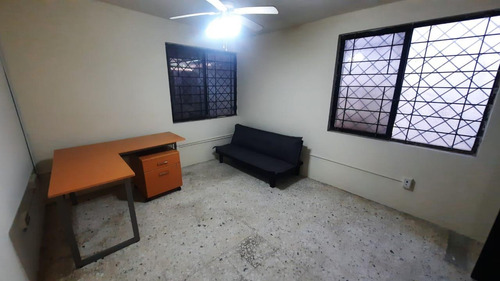 Oficina Con Bodega Renta Mitras Norte Monterrey