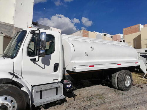 Camion Pipa De Agua De 10,000 Litros 2011 Rabon Thorton
