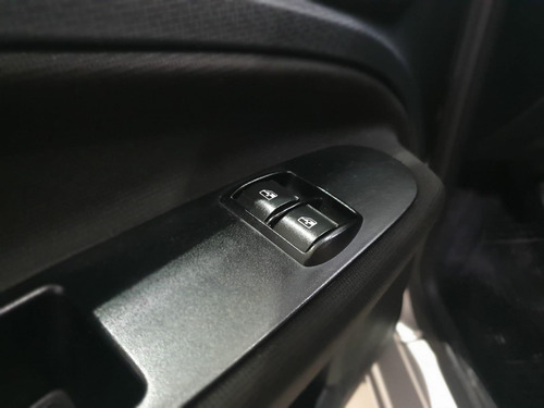 Imagem 13 de 13 de Fiat Uno Attractive 1.0 Flex