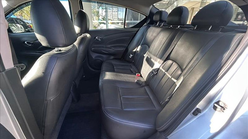 Nissan Versa Versa V-drive 1.6 Premium Cvt Flex Automático