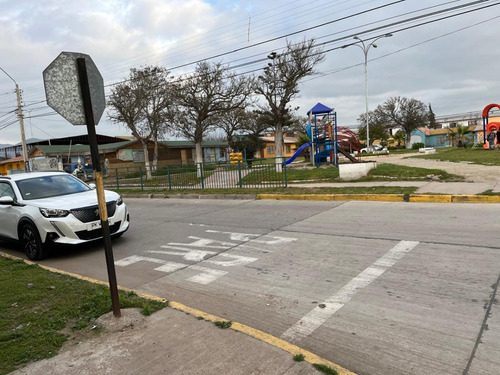 Se Vende Sitio Correspondiente A 2 Casas, Con Galpón
