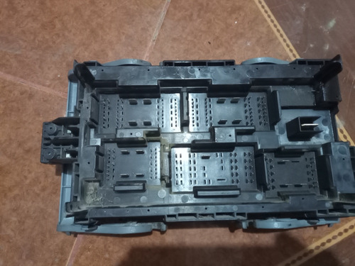 Caja Fusibles Chevrolet Tahoe 2009 5.3 (Usado)