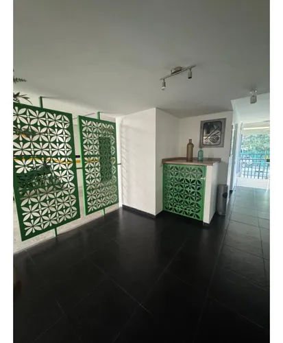 Apartamento Para La Venta En Laureles