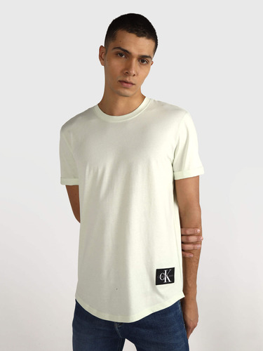 Playera Blanca Con Etiqueta Y Logo Calvin Klein Jeans Hombre