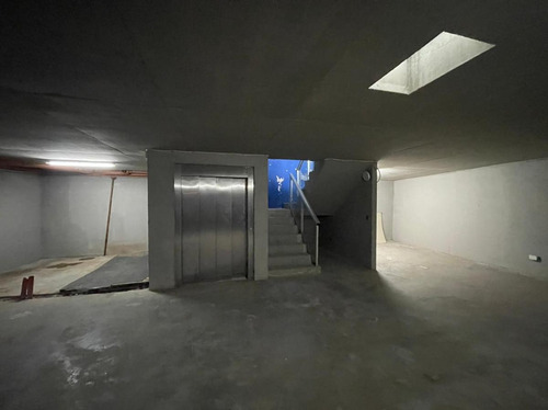 Imagen 15 de 22 de Excelente Local Comercial 3 Plantas 830 M² Cub. - Ideal Inversor - Ituzaingó