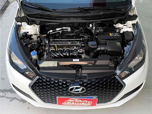 Imagem 9 de 10 de Hyundai Hb20 1.6 Comfort Plus 16v Flex 4p Automático