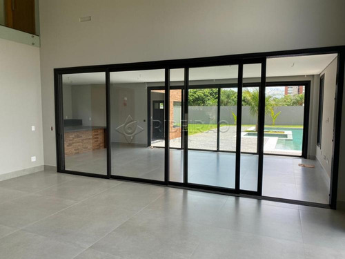 Imagem 5 de 10 de Casas - Ref: V6535