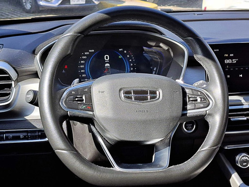 Geely Coolray Sport