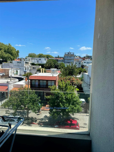 Imagen 4 de 14 de Venta Malvin Rambla 2 Dormitorios Con Garage