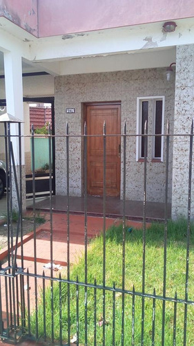 Imagen 3 de 10 de Casa - Berazategui