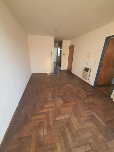 Imagen 4 de 9 de Nueva Cordoba - Chile 192 - Depto 1 Dorm. En Venta