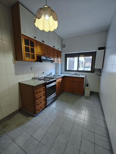 Departamento 2 Dormitorios, Patio - Italia 800 - Centro Rosario | Venta