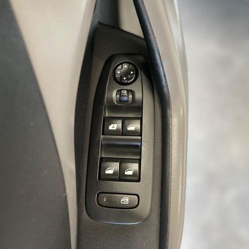 Peugeot 208 1.6 Allure