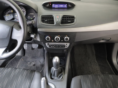 Renault Fluence CONFORT 1.6 MT