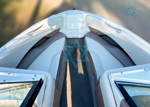 Lancha Regal 215 Barco Iate N Ferreti Phantom Sunseeker Nhd