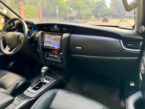 Toyota Fortuner 2.8l