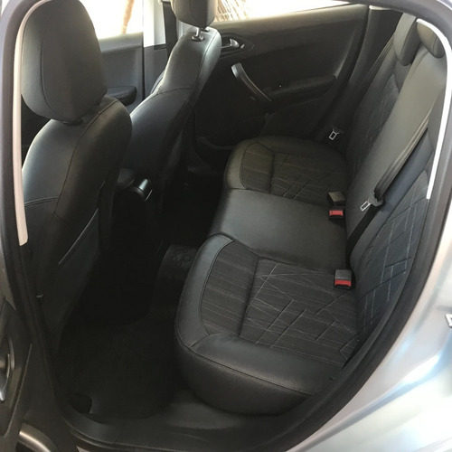 Imagen 7 de 9 de Peugeot 208
