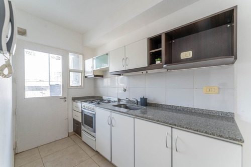 Venta 2 Ambientes Balcón Parrilla Baño Y Toilette